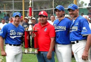 Trofeo a los Tiburones