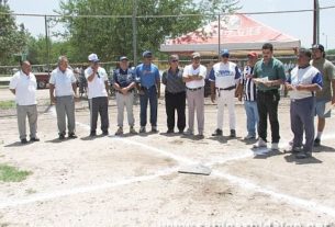 Directivos e invitados de honor