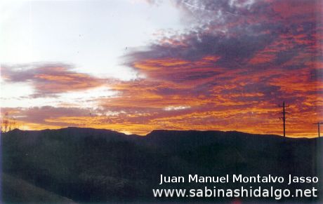 Hermoso Atardecer de mi Pueblo, fotograf&iacute;a de Juan Manuel Montalvo