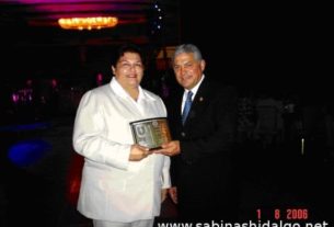 Mariza González y el Rector