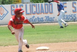 Jugada de pisa y corre