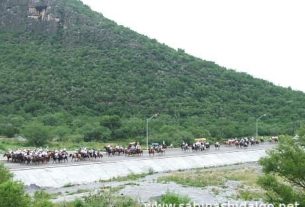Cruce del contingente sobre el Río Sabinas