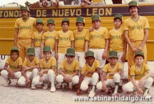 Selección pee wee de la Liga Pequeña de Beisbol Sabinas Hidalgo en 1984