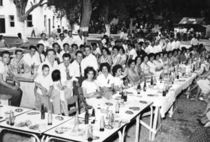 Fotografía del festejo del Día del Maestro del 15 de mayo de 1961 en Sabinas Hidalgo