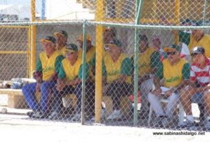 Equipo Insulinos del torneo de softbol de veteranos