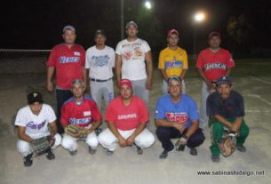 Equipo Nenes del torneo nocturno de softbol