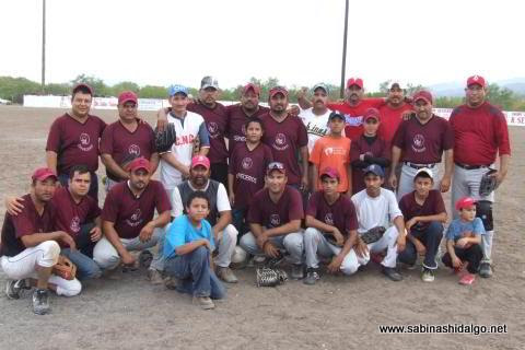 Equipo Cerveceros del torneo de softbol del Club Sertoma