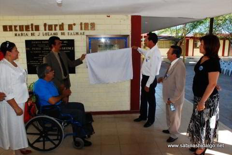 Develación de placa conmemorativa del 35 aniversario