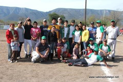 Equipo Yankees en el softbol del Club Sertoma