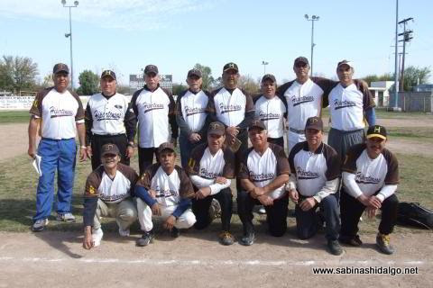 Equipo Hipertensos en el softbol botanero