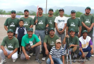 Equipo Águilas del softbol del Club Sertoma