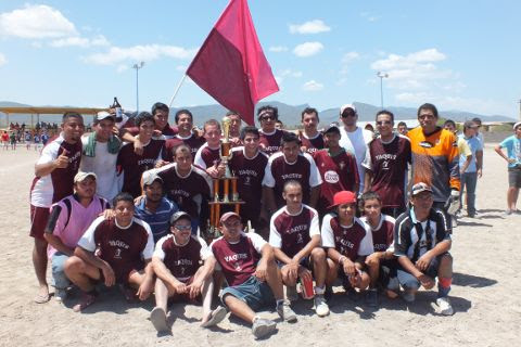 Equipo Yaquis de la Liga Municipal de Futbol