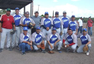 Equipo SUTERM del torneo de softbol del Club Sertoma