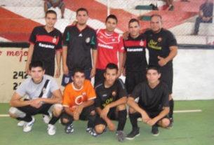 Equipo Panteras en el futbol municipal de segunda fuerza