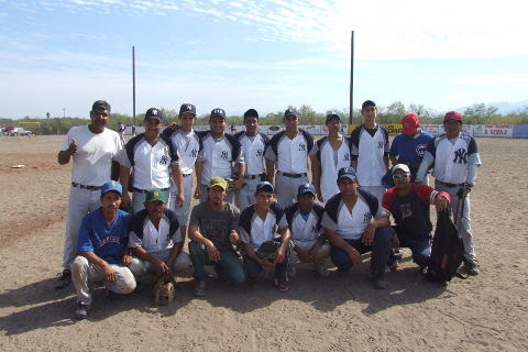 Equipo Yankees del softbol del Club Sertoma