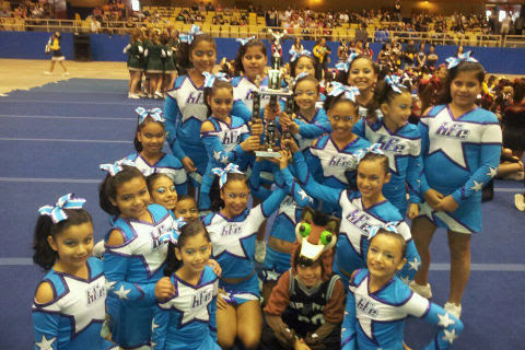Fasken Elementary Dragonettes de Laredo, Texas