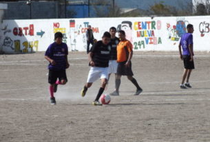Revolución ante Atlético Paraná en el futbol municipal de segunda fuerza