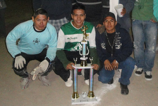 Equipo Piratas del torneo de futbol de Las Trancas