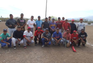 Equipo Barrio de Sonora en el softbol del Club Sertoma