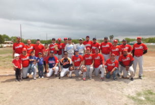 Club Tiburones de la Liga de Beisbol San Nicolás